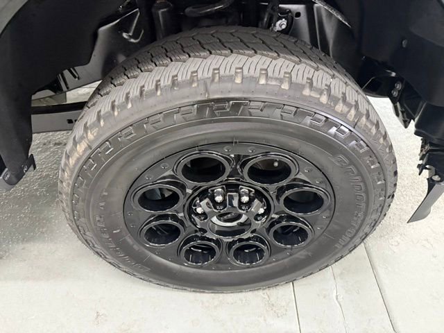 New 2026 Ford F250 Lariat w/ Black Appearance Package image 5