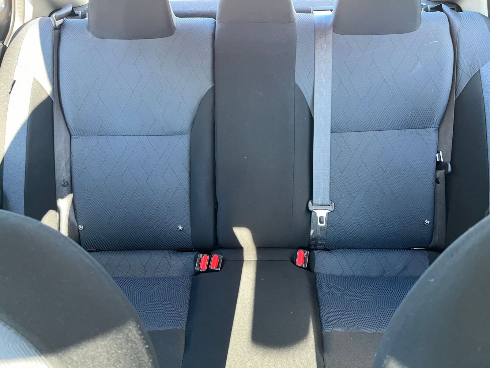 Used 2025 Nissan Versa SV image 34