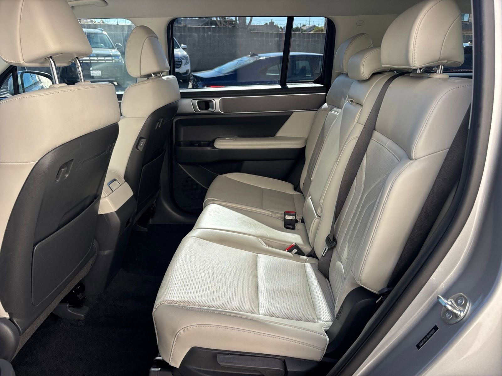 Used 2025 Hyundai Santa Fe SEL image 27