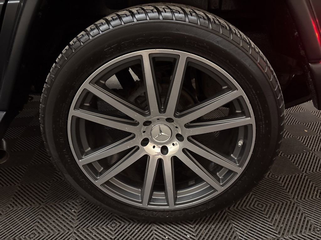 Used 2015 Mercedes-Benz G 550 image 25