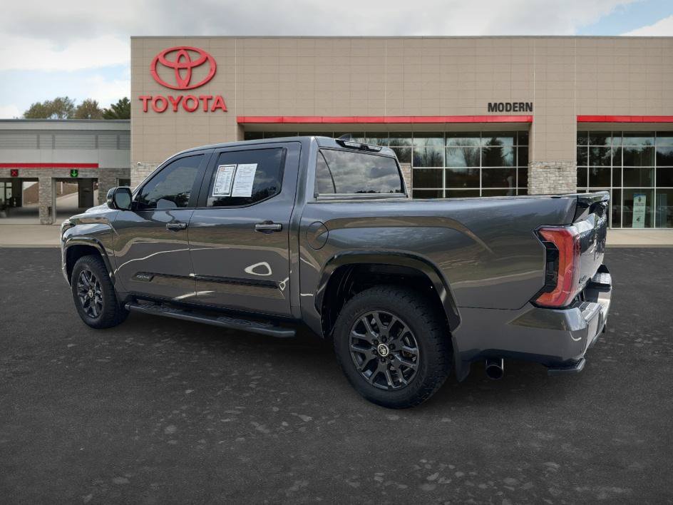 Used 2024 Toyota Tundra Platinum AWD/4WD image 6