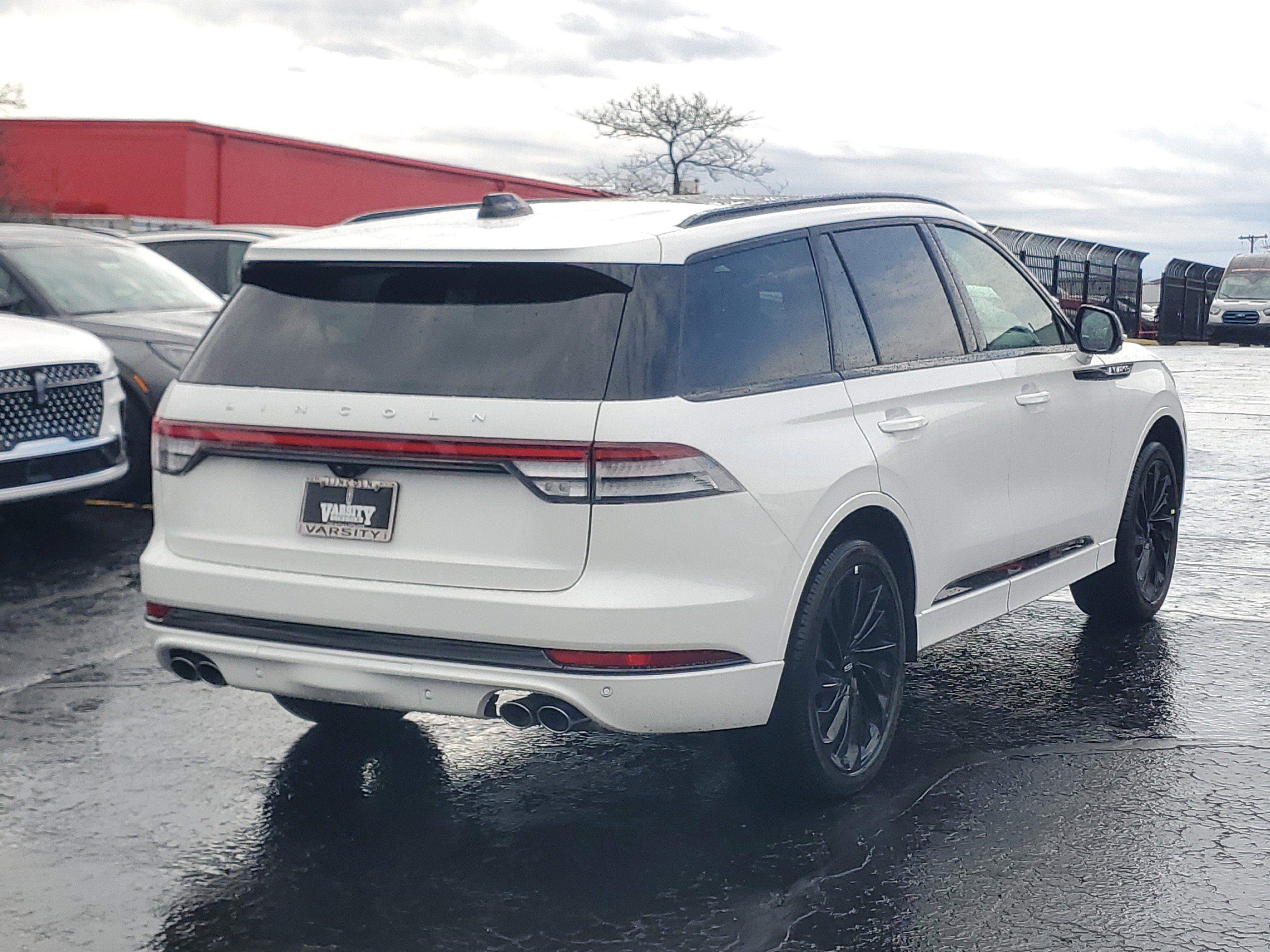 New 2026 Lincoln Aviator Reserve image 4