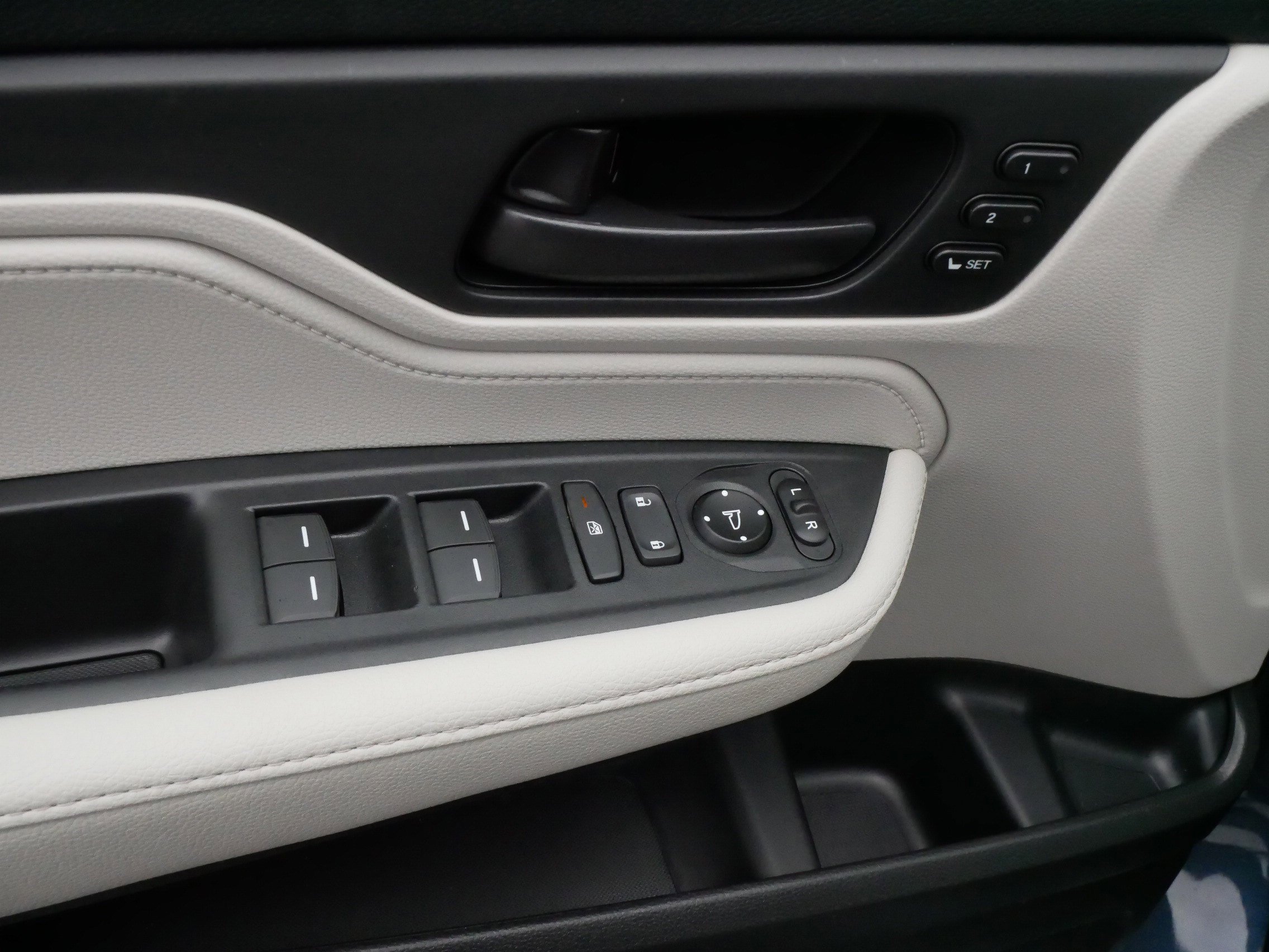 Used 2026 Honda Odyssey EX-L image 19