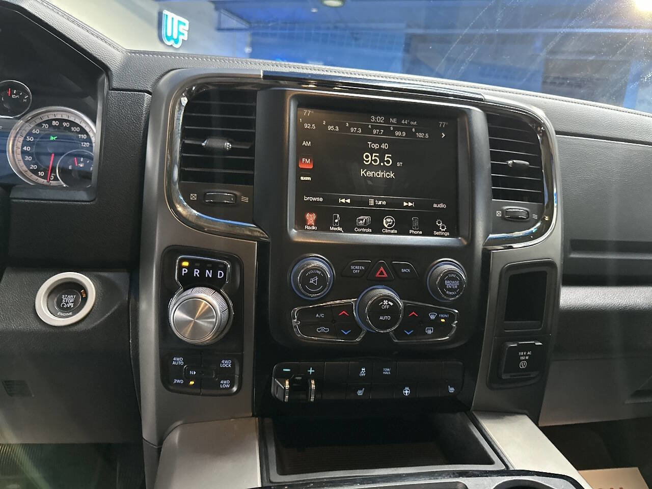 Used 2014 RAM 1500 Sport w/ Sport Premium Group image 25