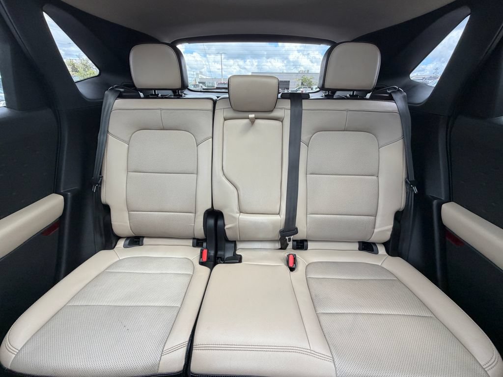 Used 2020 Ford Escape Titanium w/ Titanium Premium Package 2.0 AWD/4WD image 35