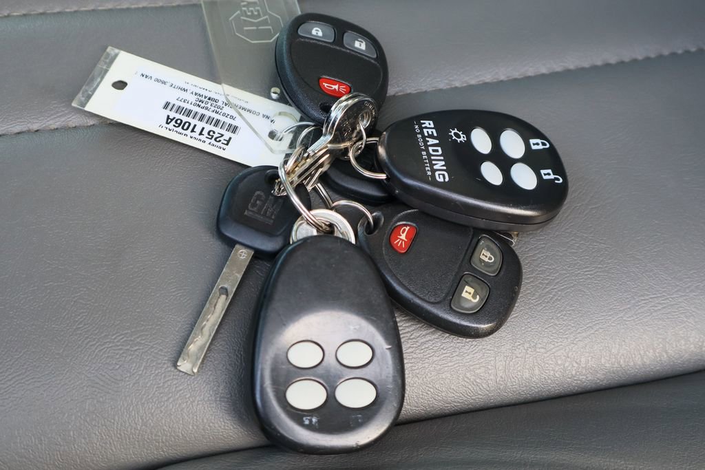 Used 2023 GMC Savana 3500 w/ Power Convenience Package image 33