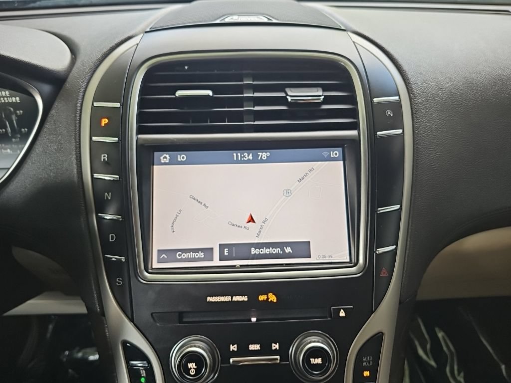 Used 2019 Lincoln Nautilus Reserve AWD/4WD image 21