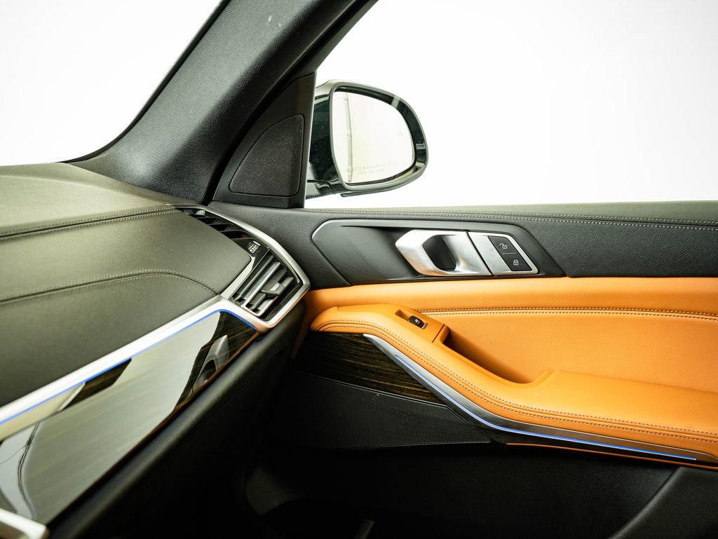 Used 2019 BMW X5 xDrive40i w/ Convenience Package image 36