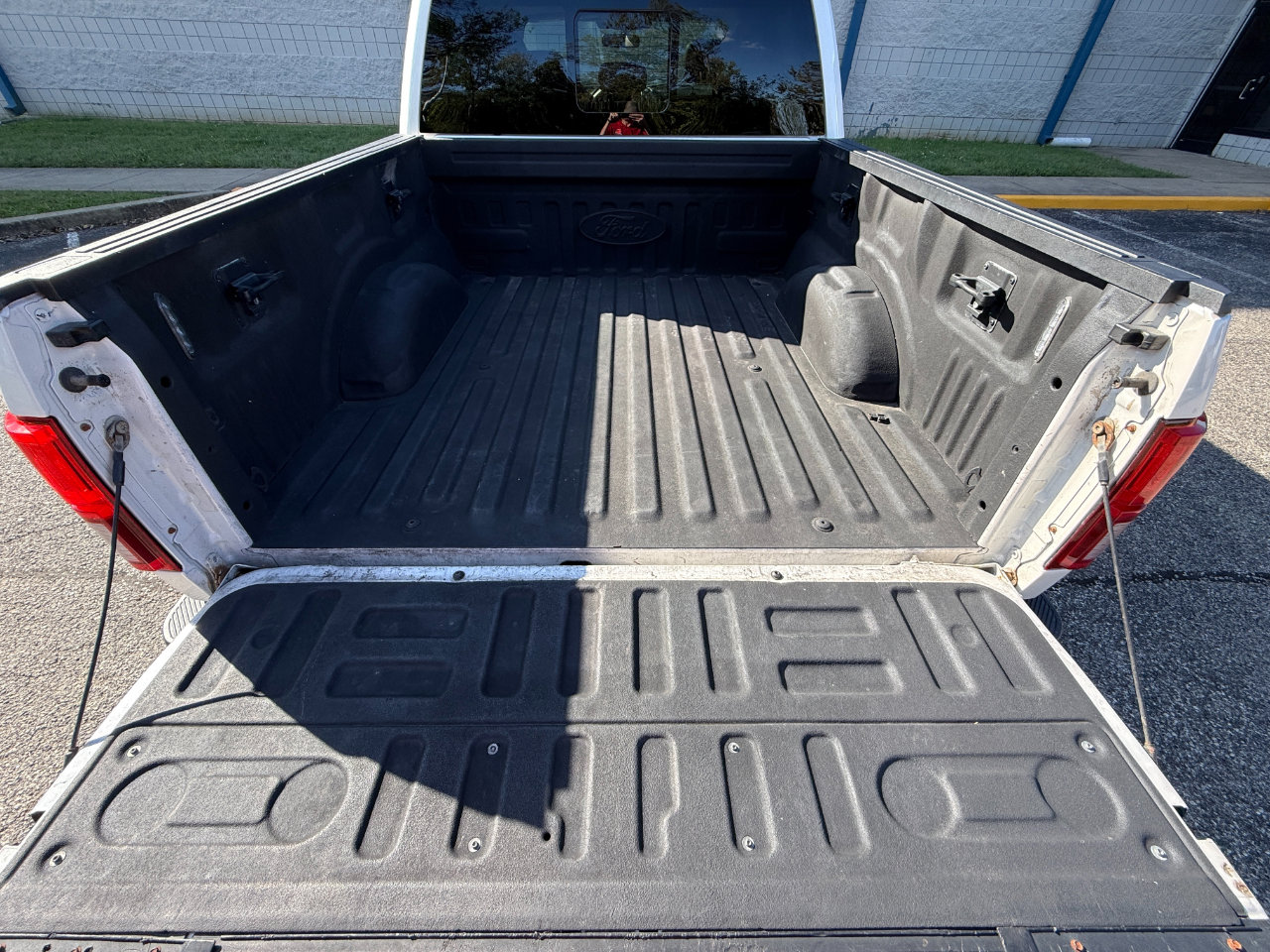 Used 2018 Ford F150 Lariat w/ Equipment Group 502A Luxury image 21