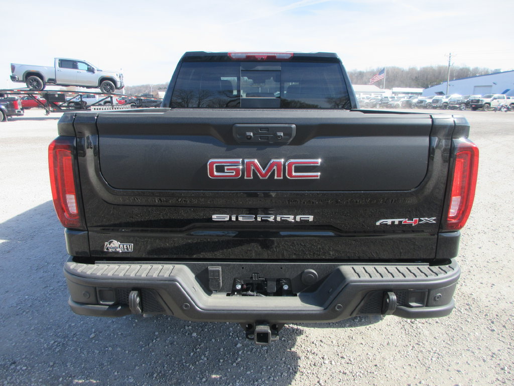 New 2026 GMC Sierra 1500 AT4X w/ AT4X AEV Edition AWD/4WD image 7