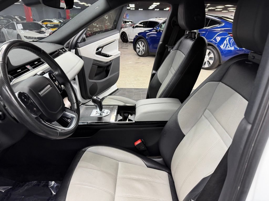 Used 2020 Land Rover Range Rover Evoque R-Dynamic S AWD/4WD image 33