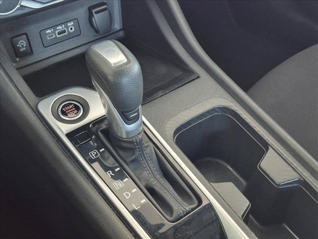 Used 2024 Nissan Sentra SV FWD image 12
