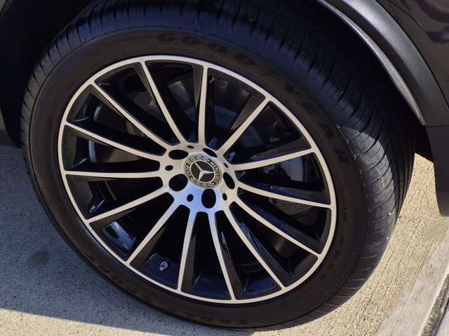 Certified 2023 Mercedes-Benz GLC 300 4MATIC Coupe image 8