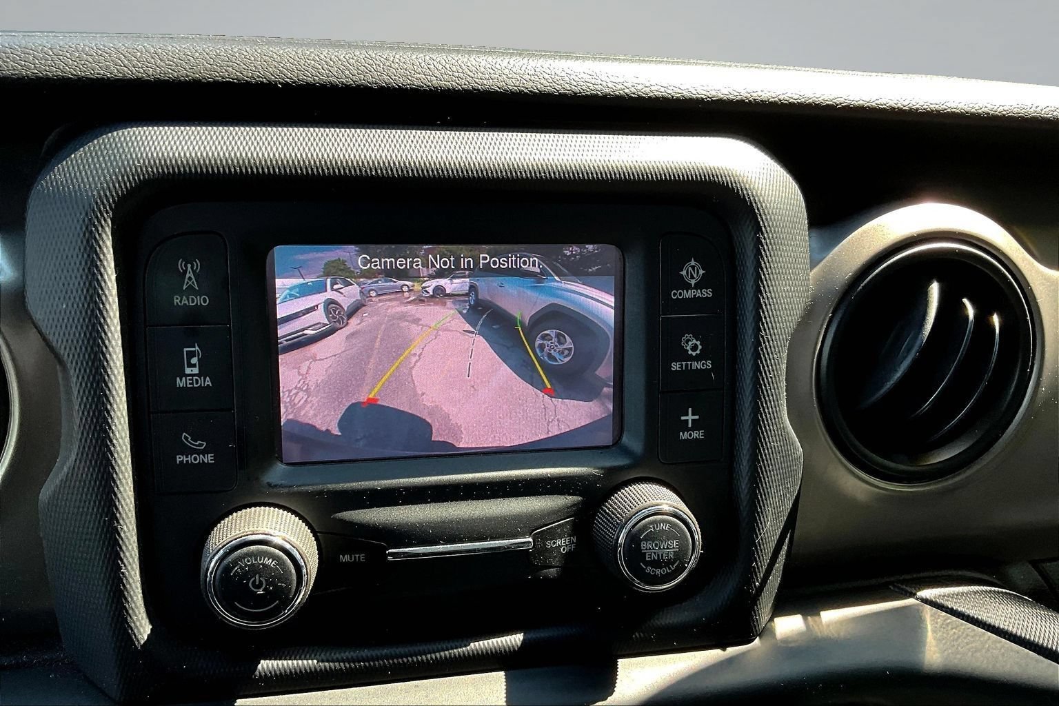 Used 2021 Jeep Wrangler Unlimited Sport AWD/4WD image 10
