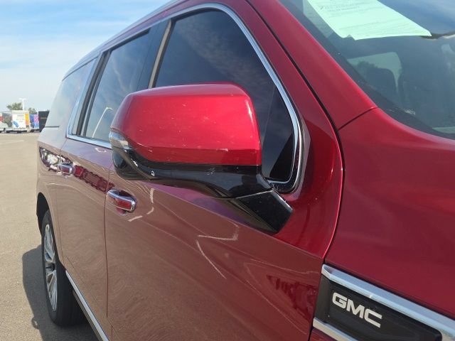 Used 2021 GMC Yukon XL Denali w/ Denali Ultimate Package AWD/4WD image 5
