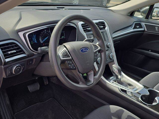Used 2016 Ford Fusion SE image 19