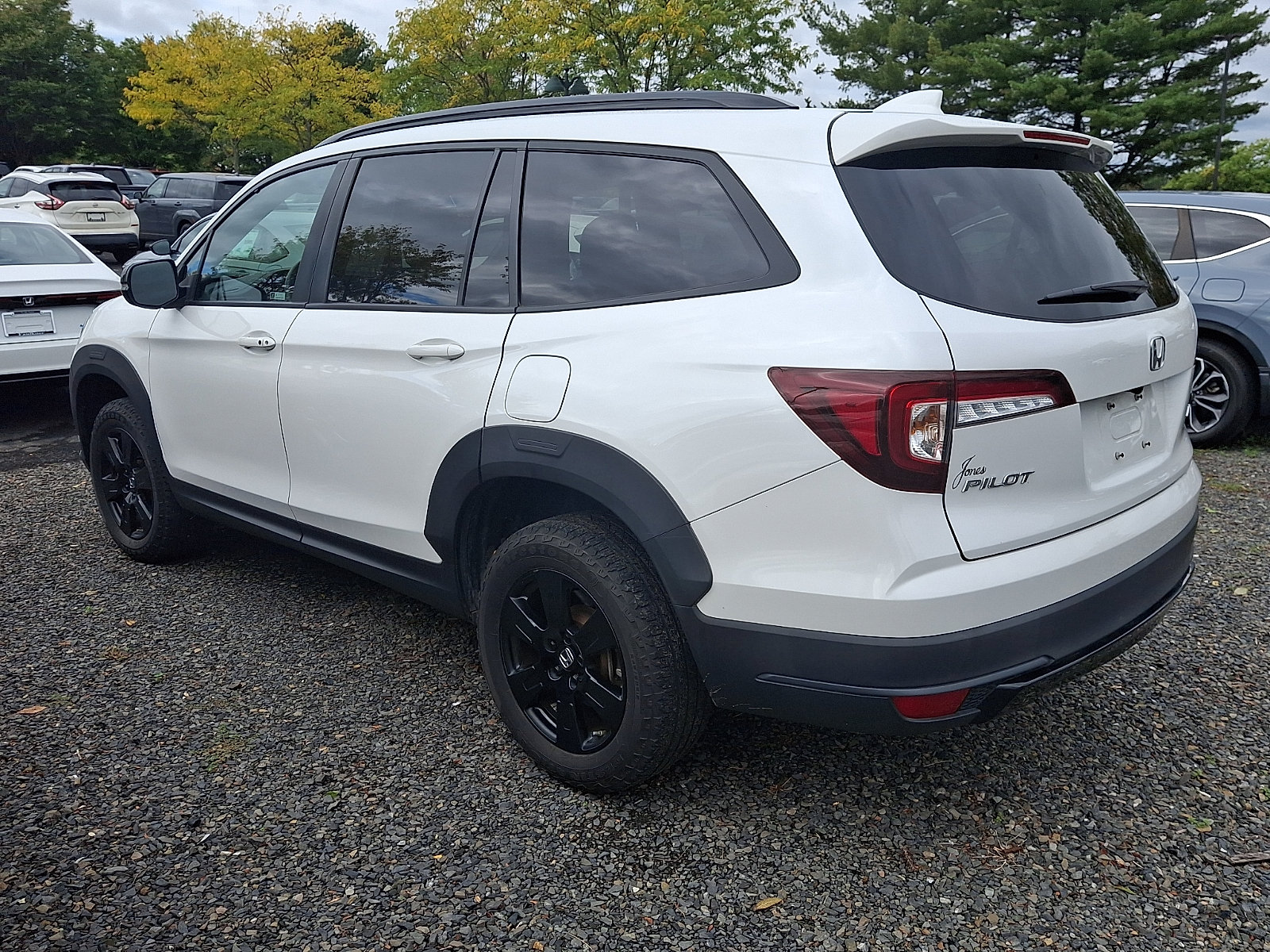 Used 2022 Honda Pilot TrailSport image 4
