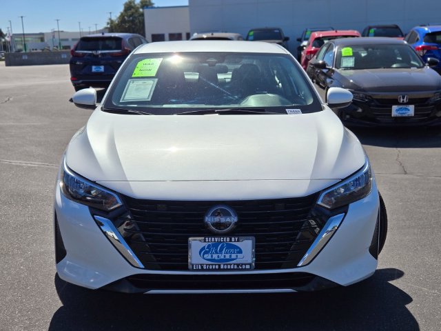 Used 2025 Nissan Sentra SV w/ All-Weather Package FWD image 2