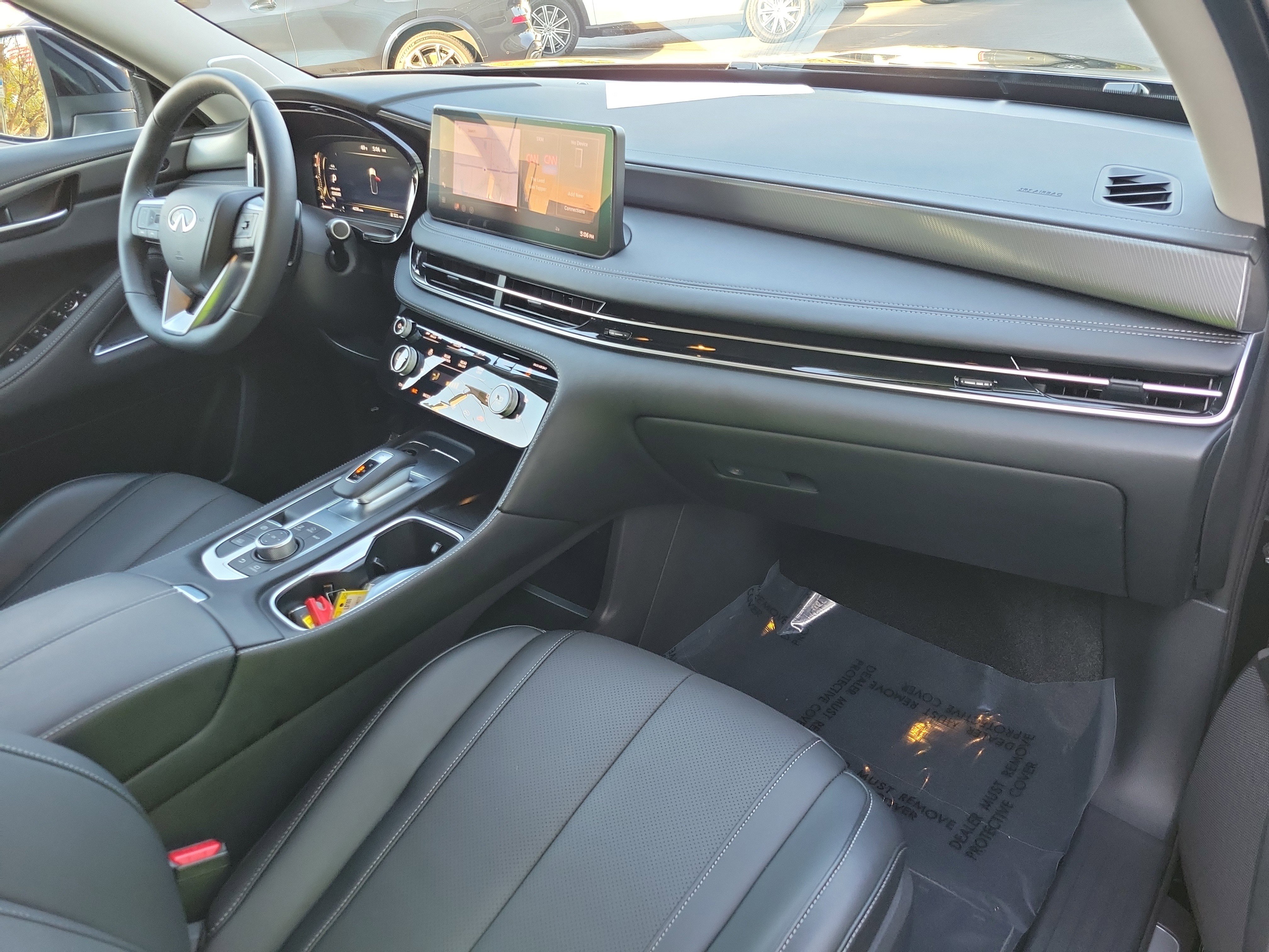 Certified 2026 INFINITI QX60 Luxe w/ Cargo Package image 11