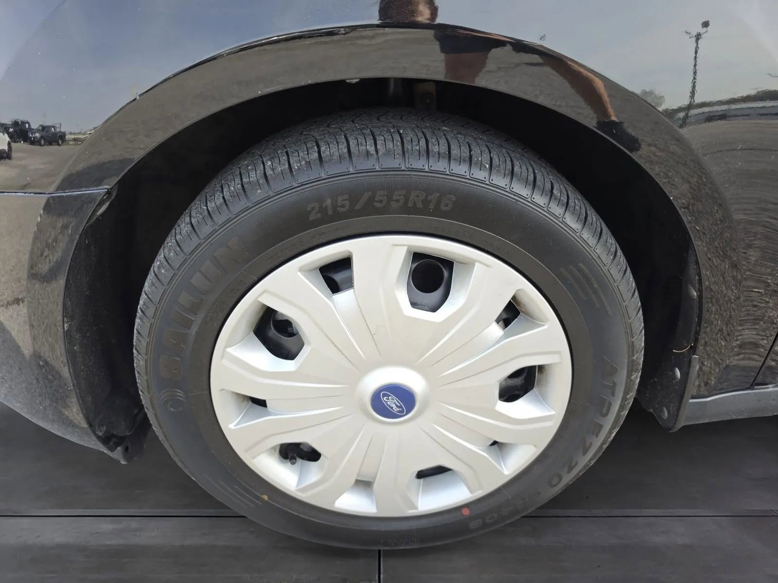 Used 2021 Ford Transit Connect XLT image 28