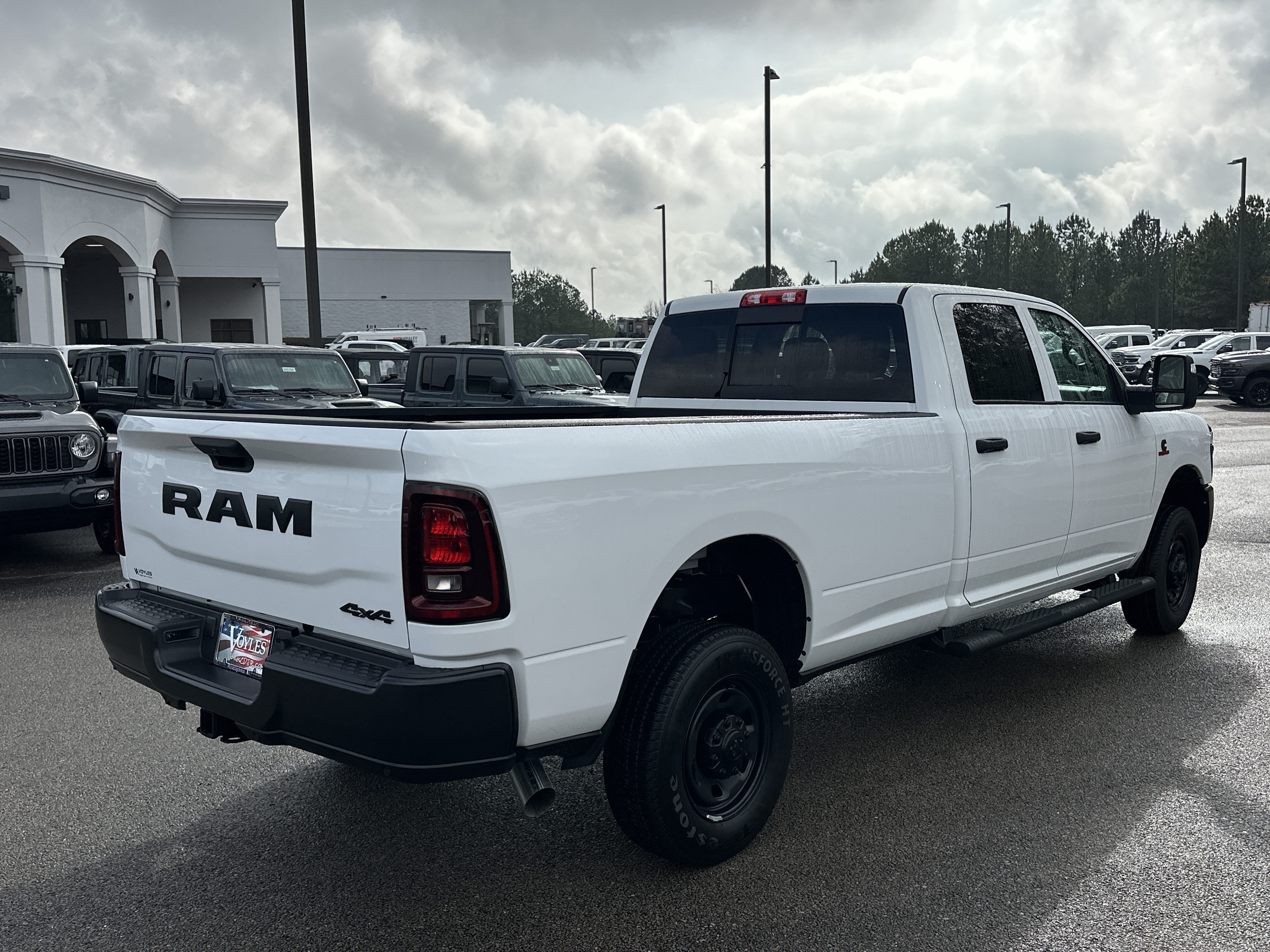 New 2026 RAM 2500 Tradesman AWD/4WD image 7