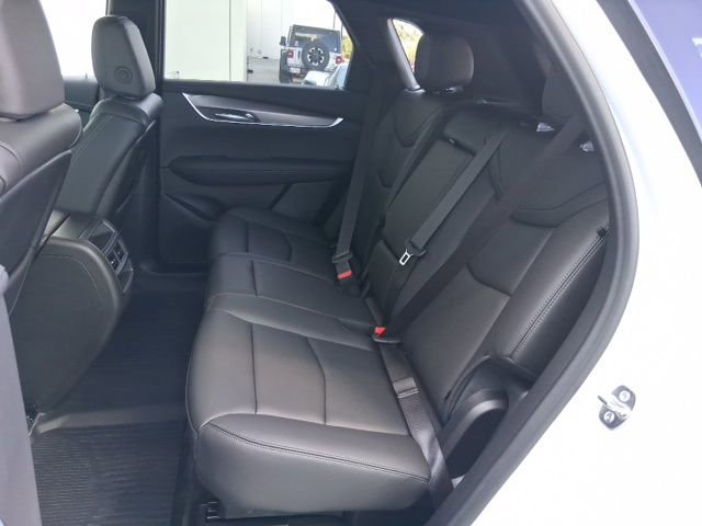 New 2026 Cadillac XT5 Luxury w/ LPO, Floor Liner Package image 21
