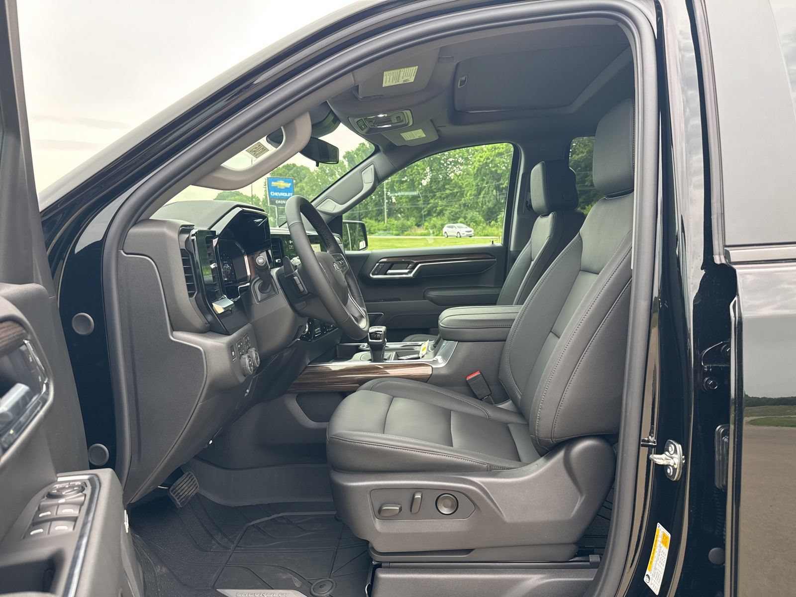 New 2026 Chevrolet Silverado 1500 RST w/ All Star Edition Plus AWD/4WD image 18