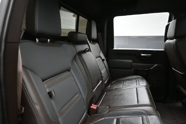Used 2023 GMC Sierra 3500 Denali w/ Denali Ultimate Package AWD/4WD image 27