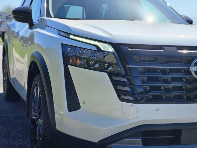 New 2026 Nissan Pathfinder SL w/ SL Premium Package image 37