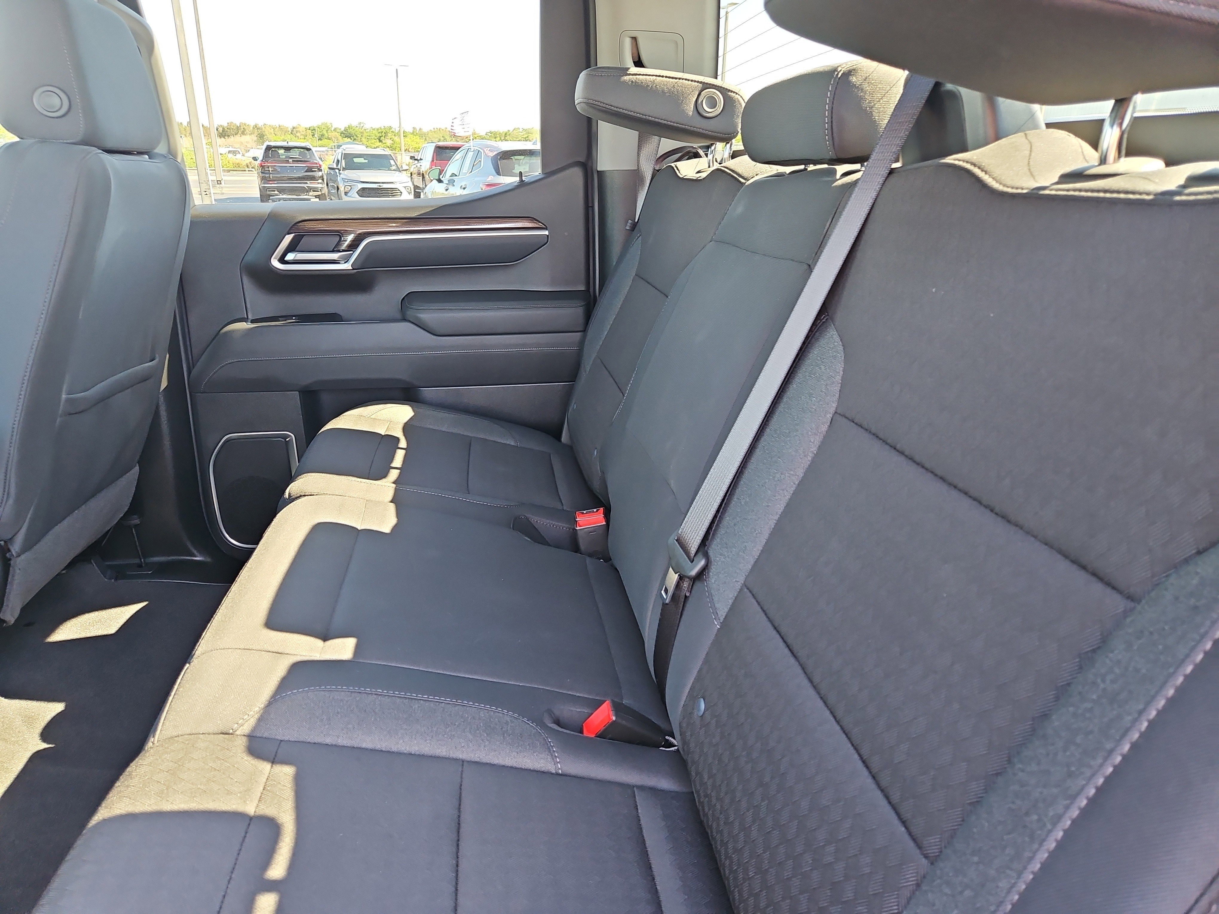 Used 2026 Chevrolet Silverado 1500 LT AWD/4WD image 12