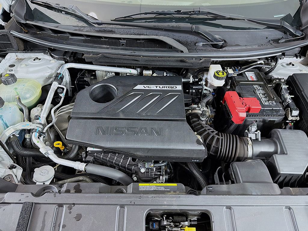 Used 2023 Nissan Rogue SV w/ SV Premium Package image 15