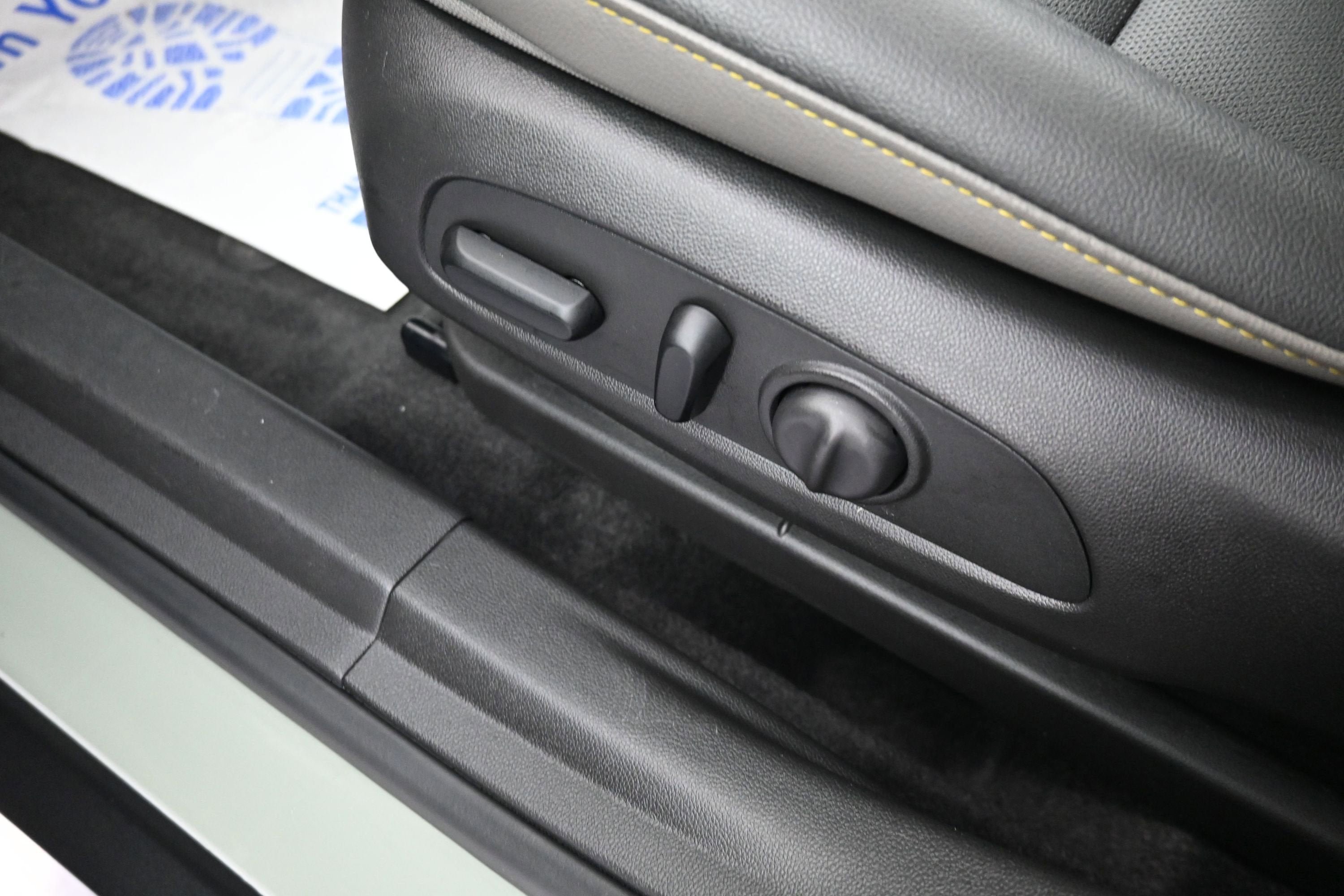 Used 2024 Chevrolet Trax ACTIV w/ Sunroof Package FWD image 10