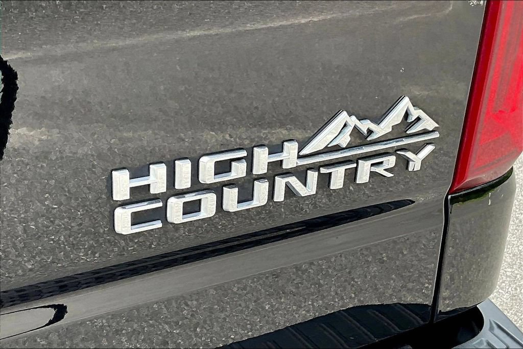 Used 2023 Chevrolet Silverado 1500 High Country AWD/4WD image 27