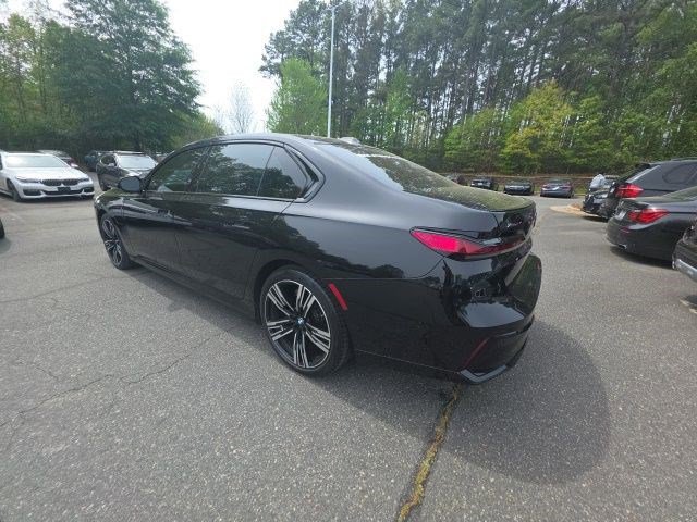 Certified 2025 BMW 750e xDrive image 19