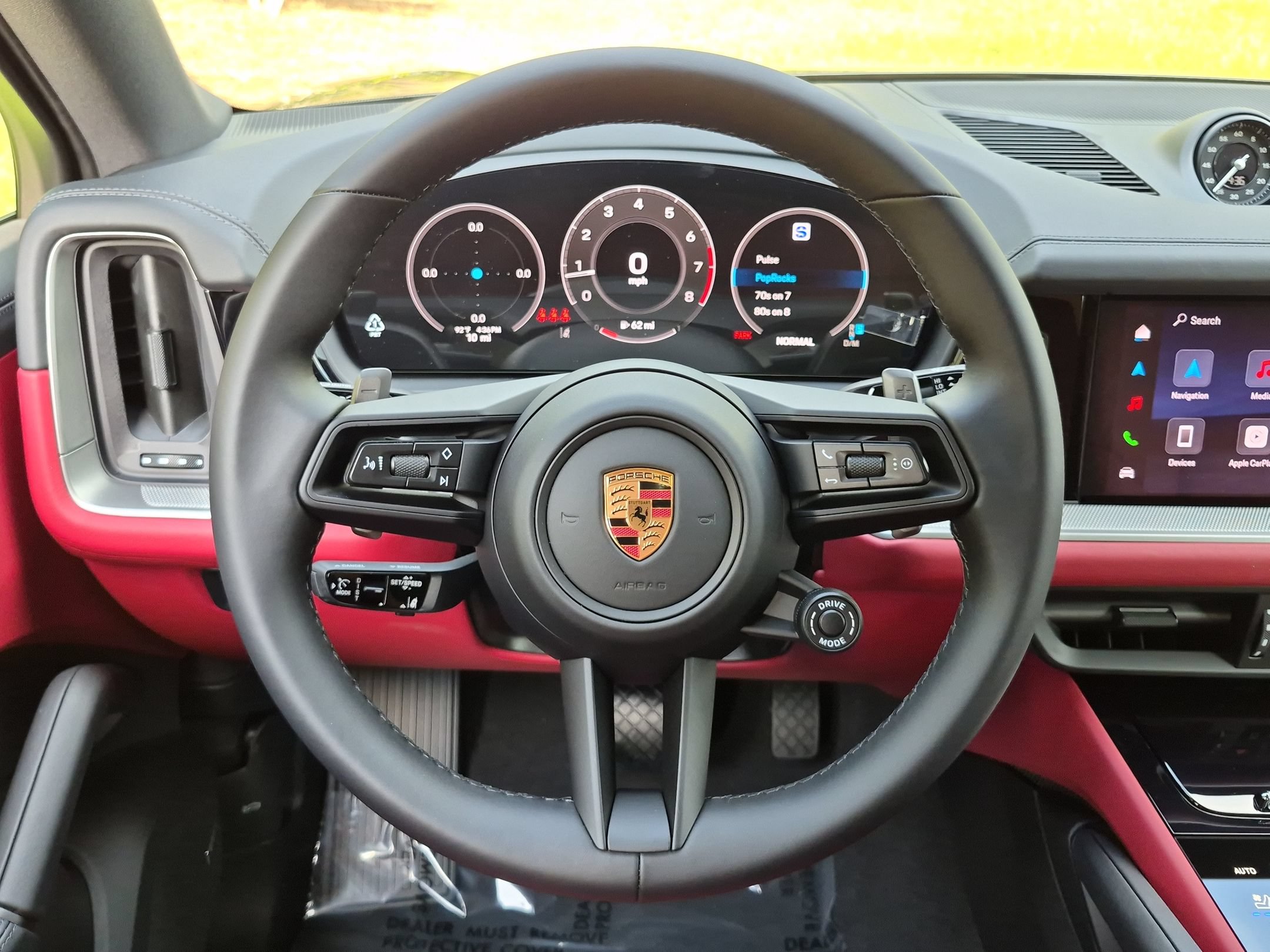 New 2026 Porsche Cayenne Coupe AWD/4WD image 8