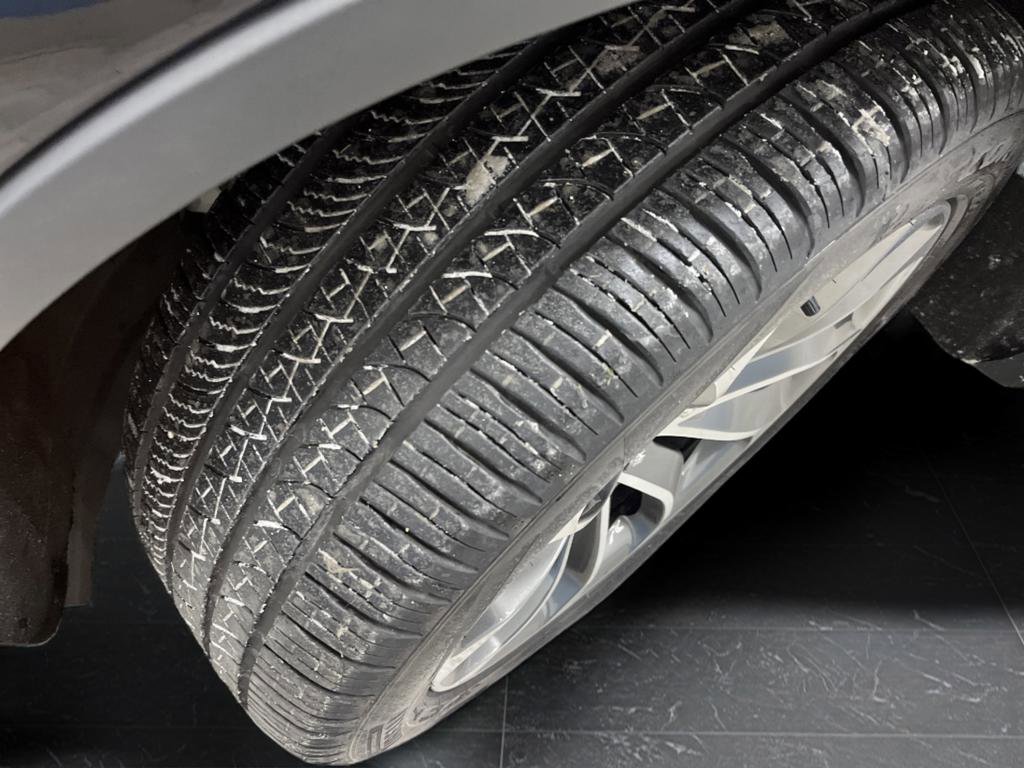 Used 2025 Lincoln Aviator Reserve image 40