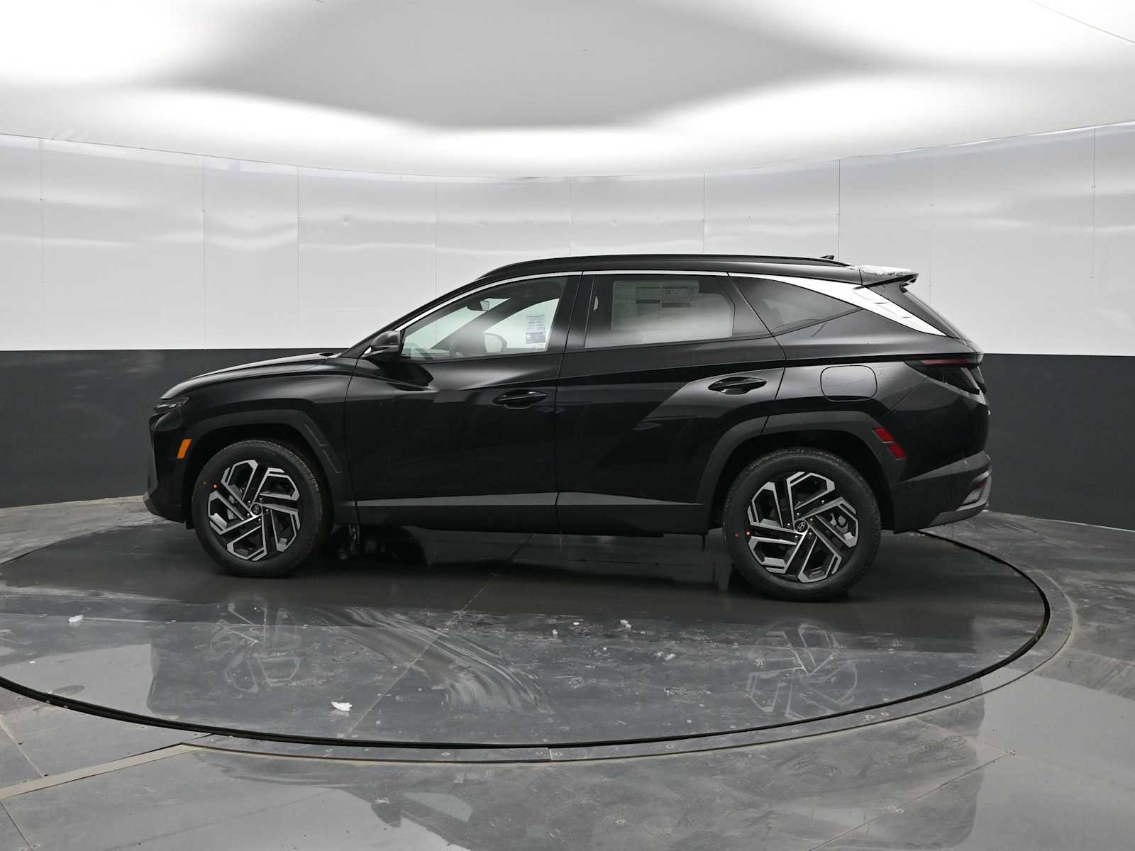 New 2026 Hyundai Tucson Limited image 5