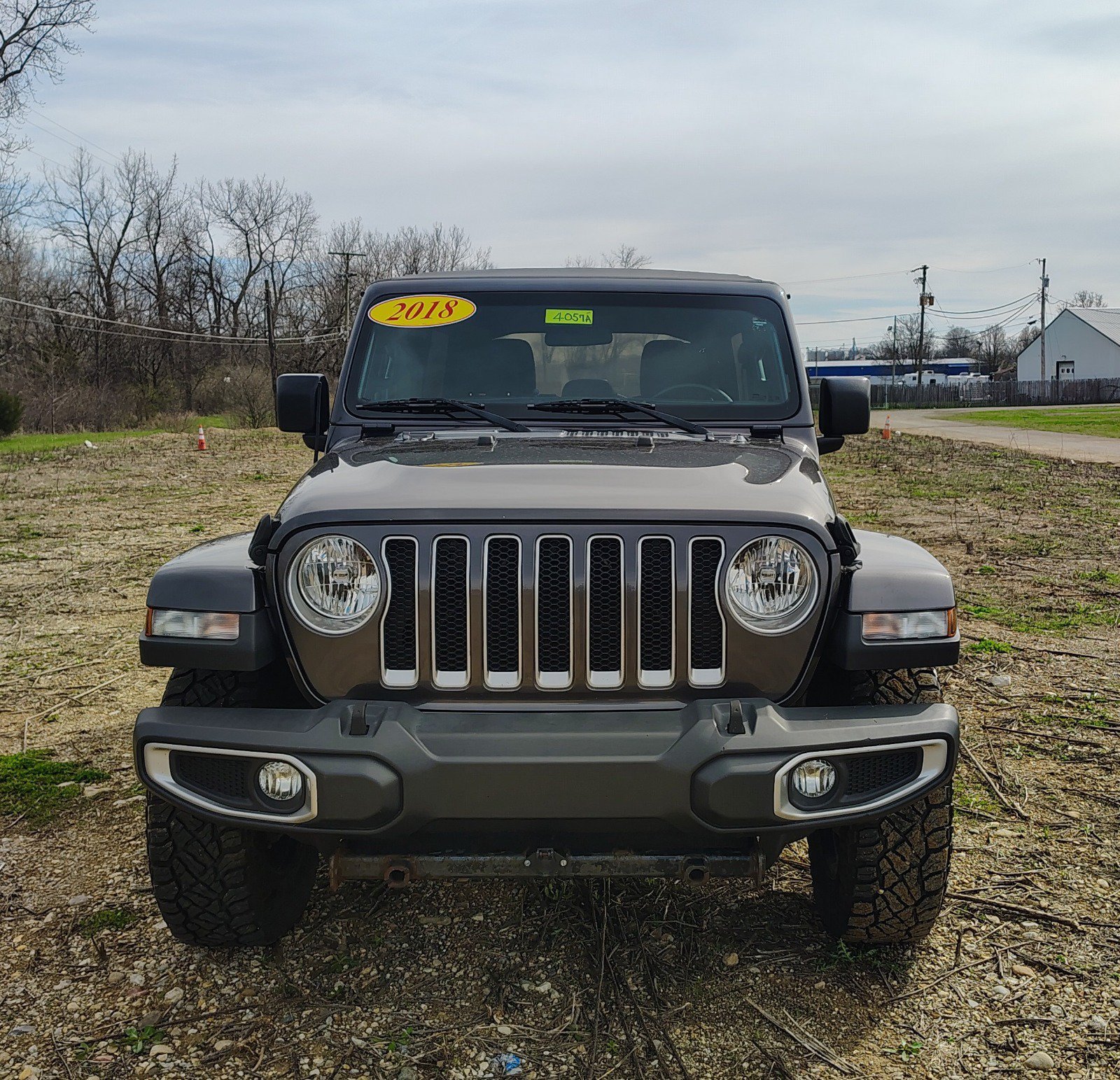 Used 2018 Jeep Wrangler Unlimited Sahara AWD/4WD image 2