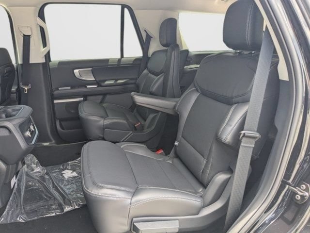 New 2027 Ford Expedition Platinum RWD image 14