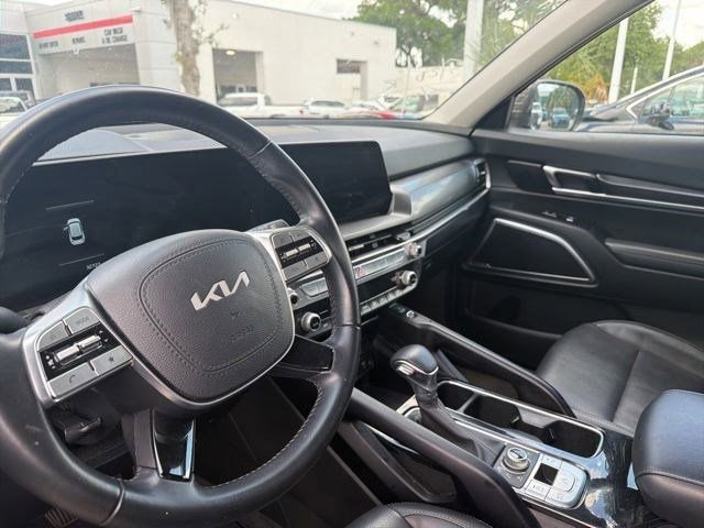 Used 2025 Kia Telluride S AWD/4WD image 4