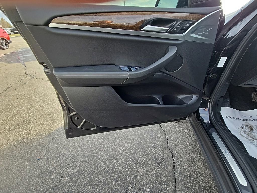 Used 2021 BMW X3 xDrive30i w/ Convenience Package image 13