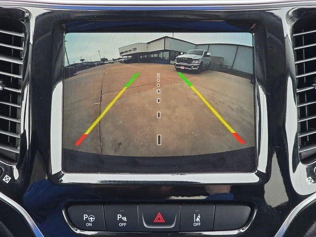 Used 2020 Jeep Cherokee Limited w/ Technology Group AWD/4WD image 32