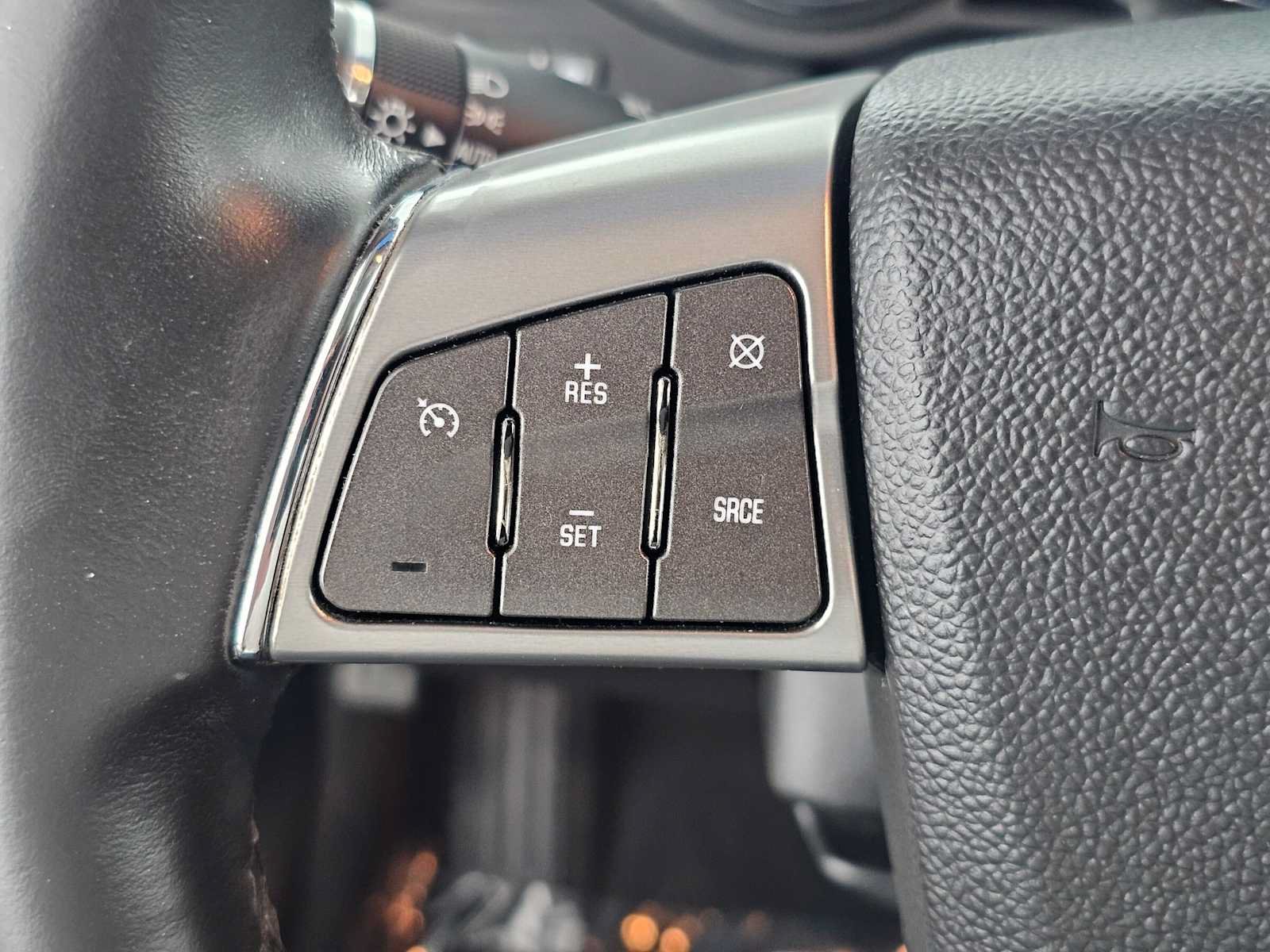 Used 2010 Cadillac CTS Luxury RWD image 26