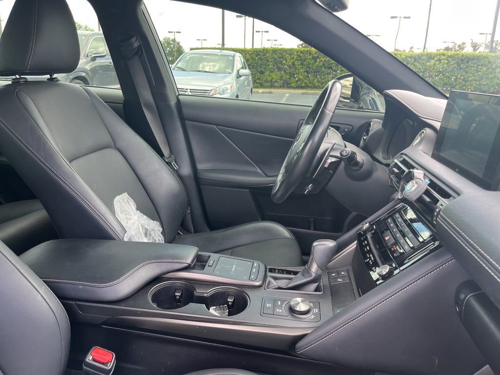 Used 2023 Lexus IS 300 w/ Premium Package RWD image 6