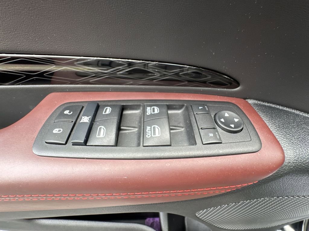 Used 2024 Dodge Durango Citadel image 13