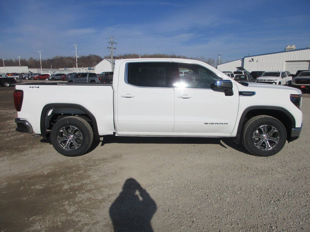 New 2026 GMC Sierra 1500 SLE AWD/4WD image 3