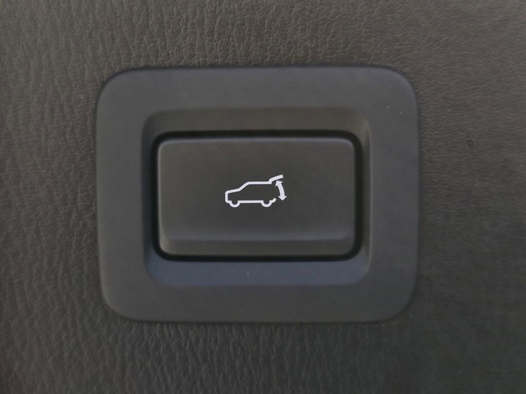 New 2025 MAZDA CX-5 Signature image 14