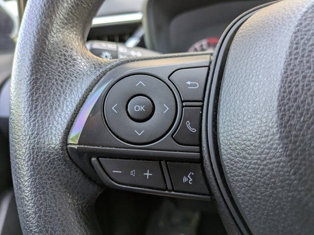 Used 2021 Toyota Corolla LE image 20