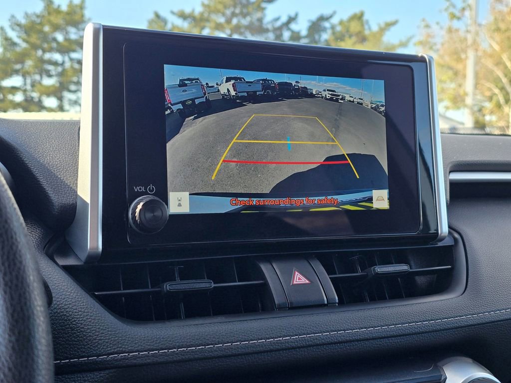 Used 2023 Toyota RAV4 LE AWD/4WD image 20