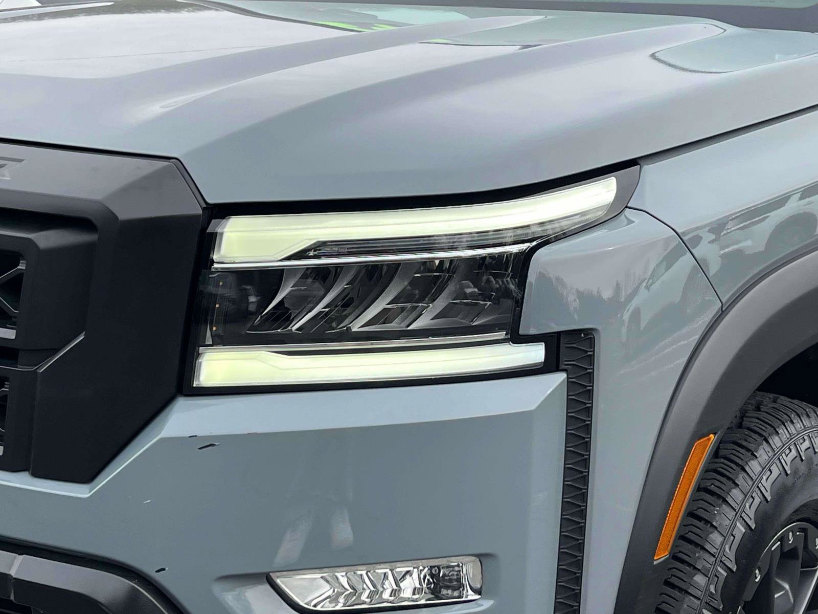 Used 2024 Nissan Frontier PRO-4X w/ Pro Premium Package image 7